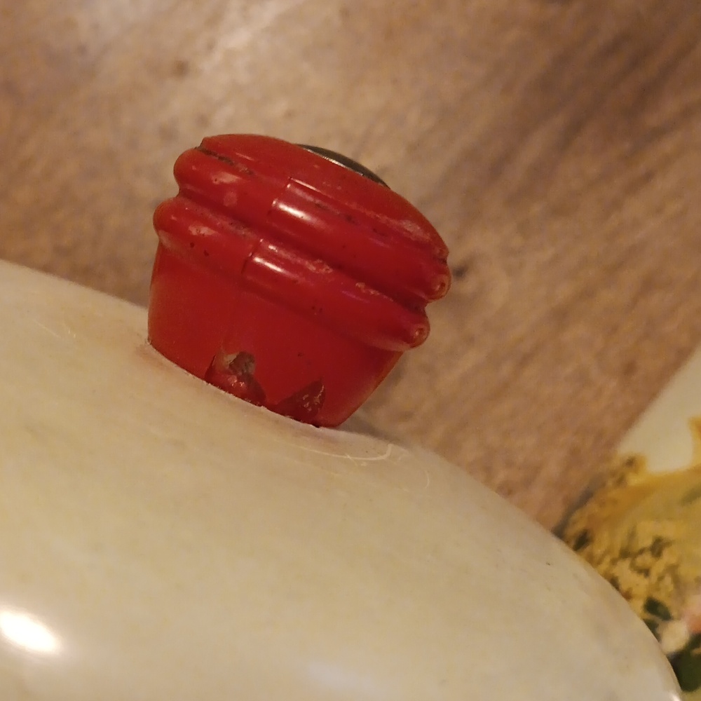 Vintage Tin Storage Container - Picture 10 of 13